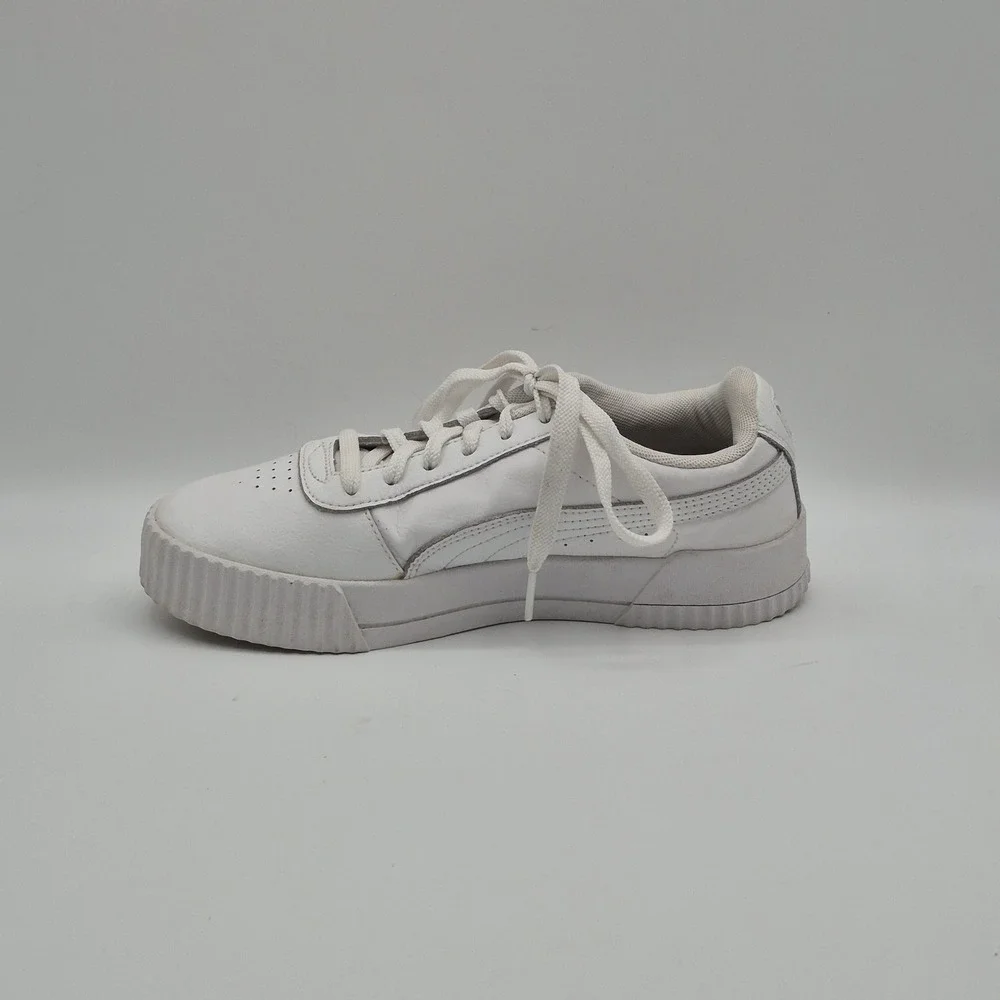 PUMA Shoes Womens Size 7.5 White Synthetic Low Top Casual Sneakers 370325-02